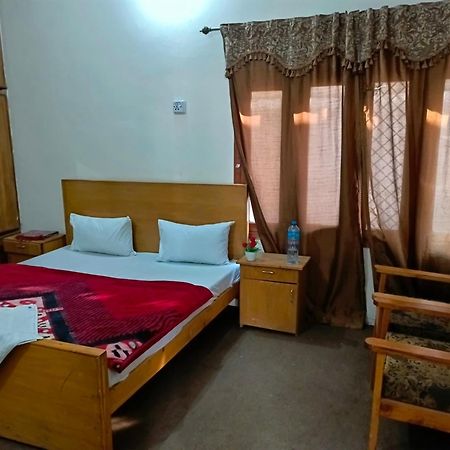 See Motel Музаффарабад Экстерьер фото