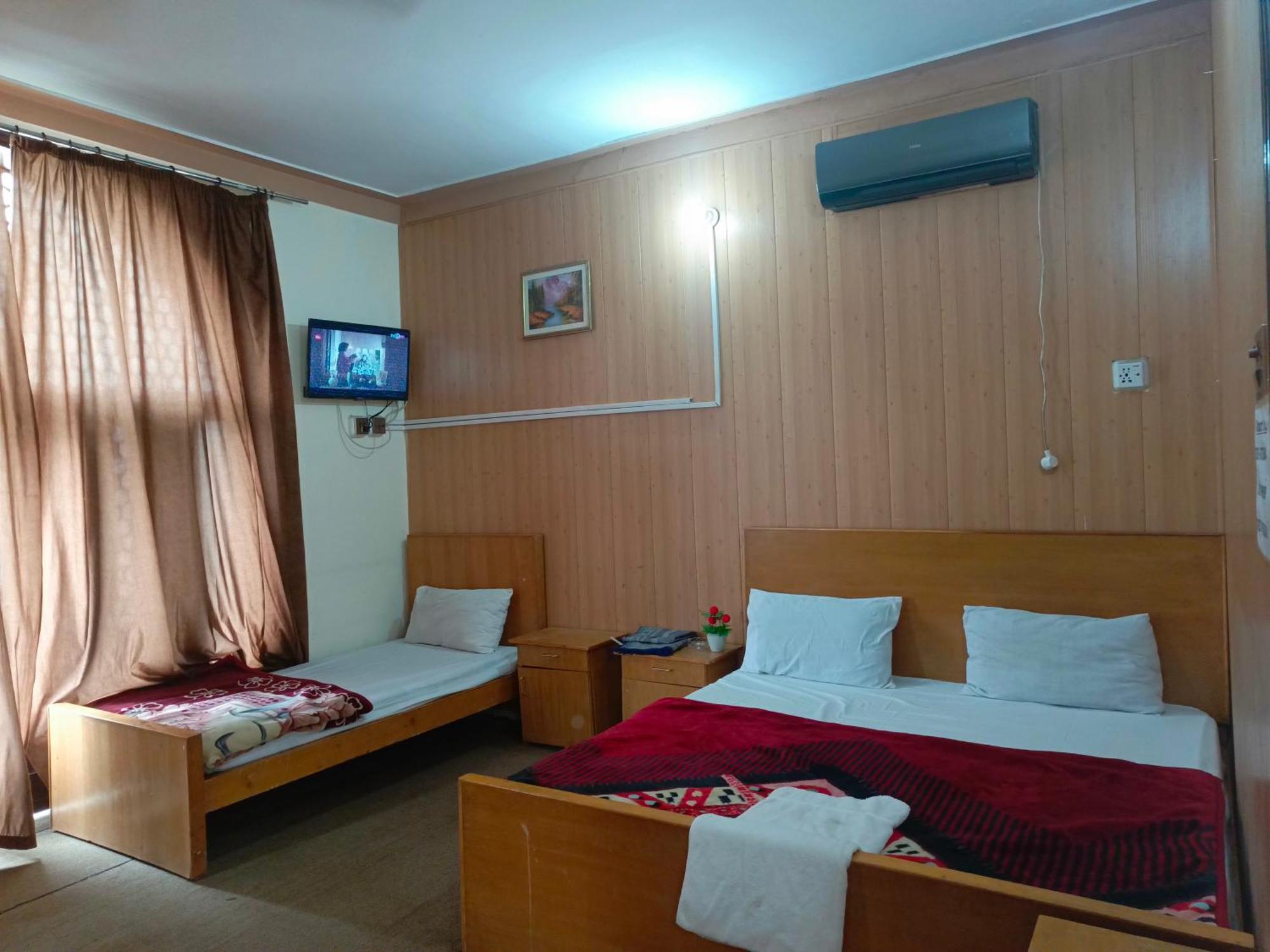 See Motel Музаффарабад Экстерьер фото